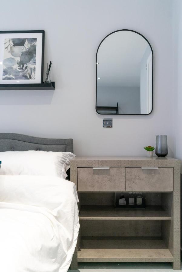 Luxury 5Bd Suite Guest House Londyn Zewnętrze zdjęcie