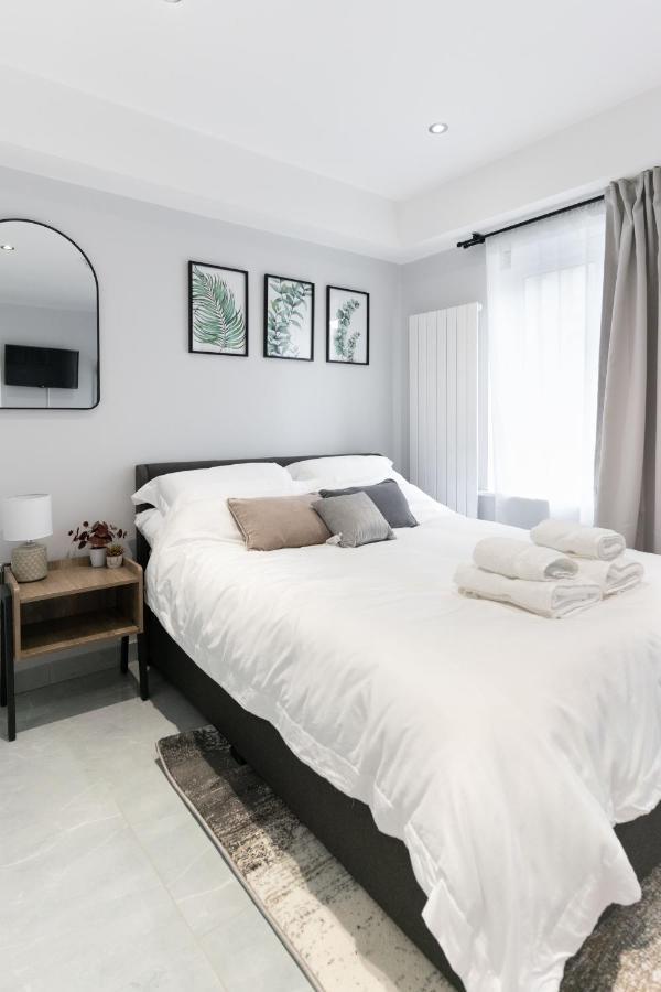 Luxury 5Bd Suite Guest House Londyn Zewnętrze zdjęcie