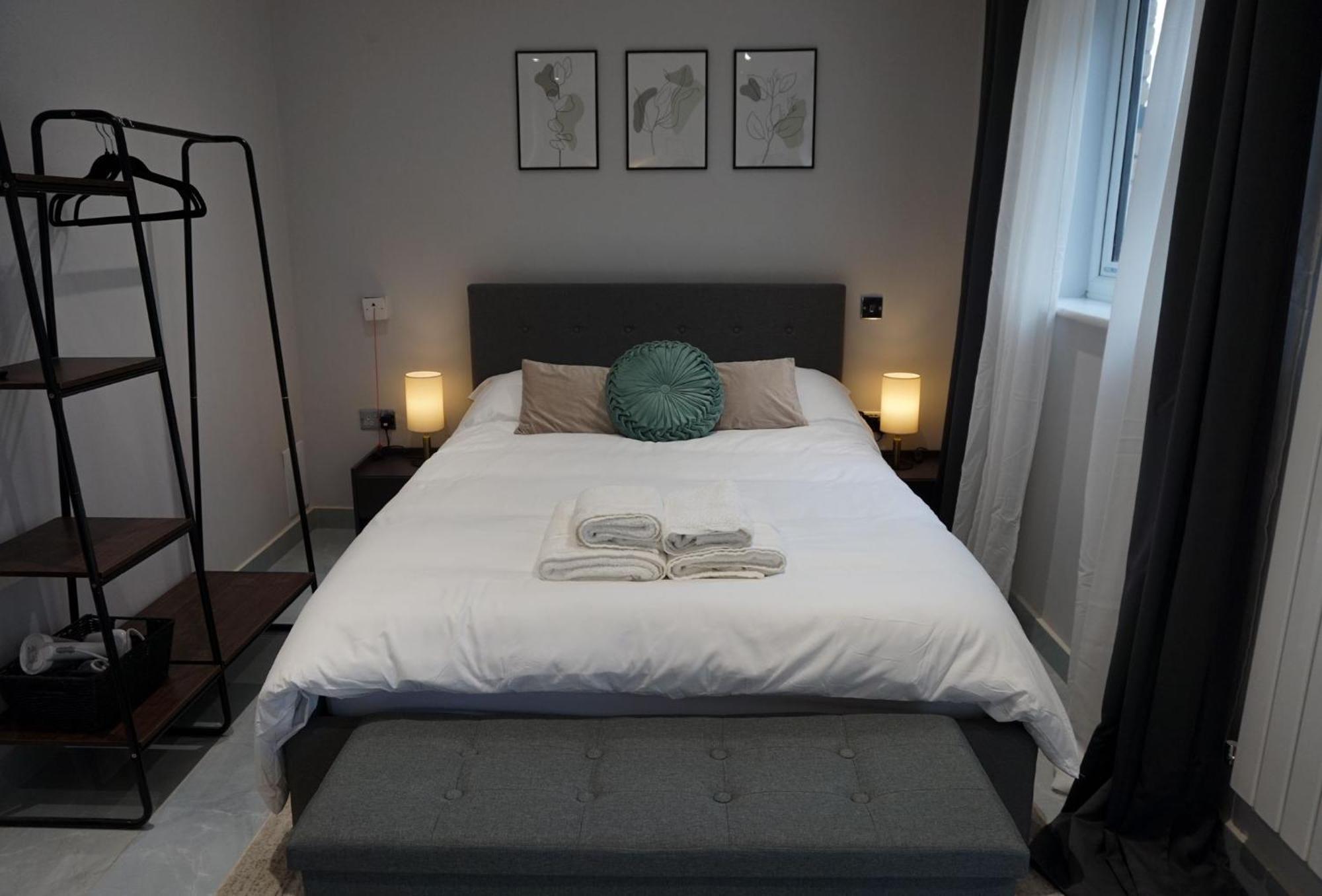 Luxury 5Bd Suite Guest House Londyn Zewnętrze zdjęcie